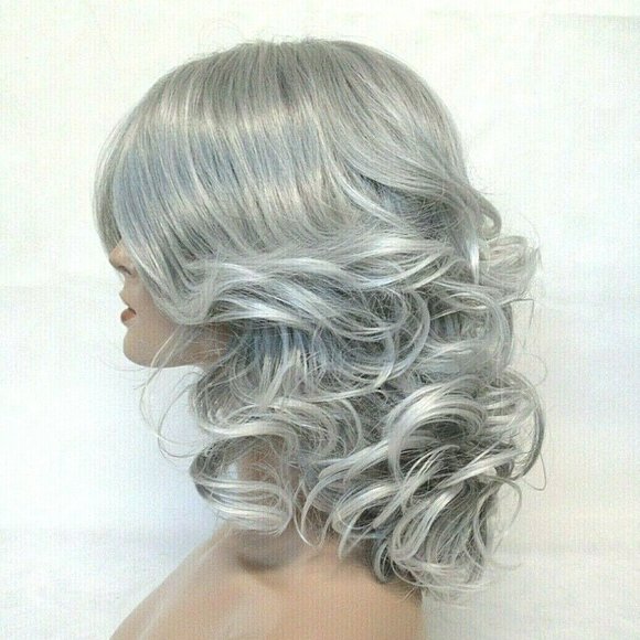 Medium Length Wavy Grey/Silver Heat Resistant Wig main image 4